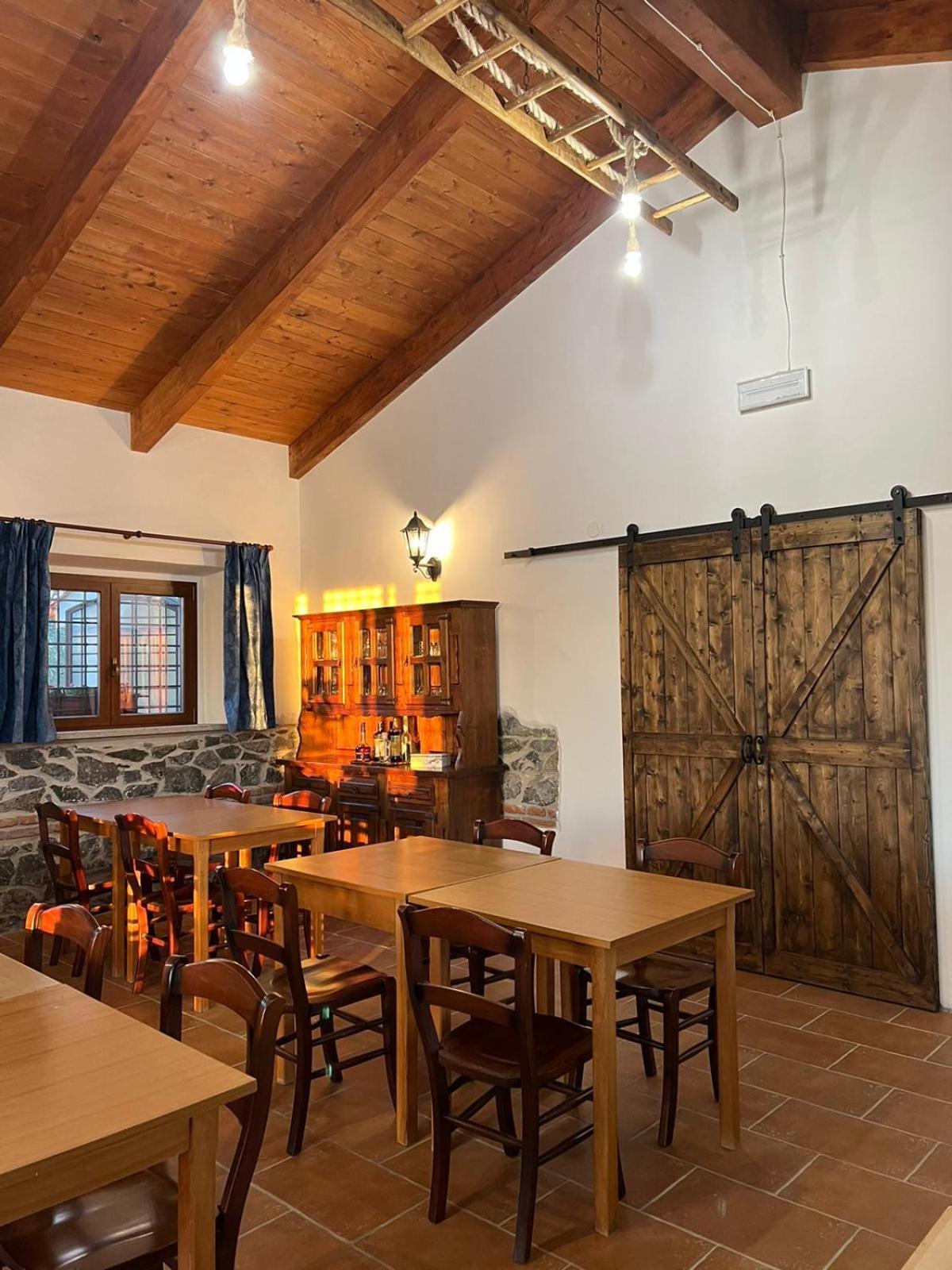 B&B Fili Al Casale 1121 โรม ภายนอก รูปภาพ