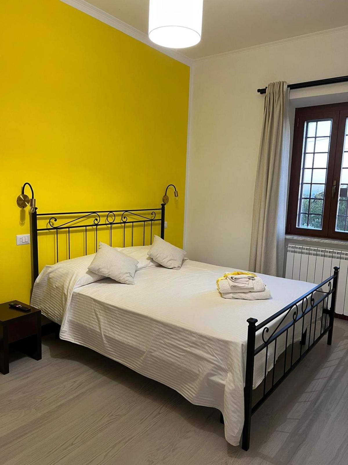 B&B Fili Al Casale 1121 โรม ภายนอก รูปภาพ